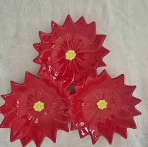 Vintage, Atlantic Mold, Red Pointsettia Ceramic Serving Dish